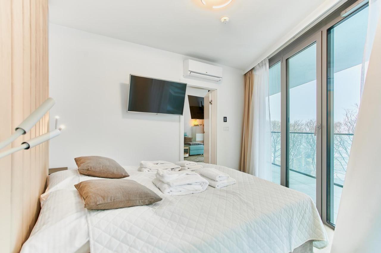 Wave Family Apartment - Sea View 米兹多洛杰 外观 照片