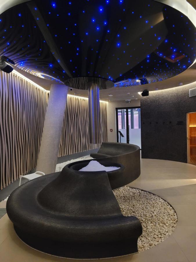 Wave Family Apartment - Sea View 米兹多洛杰 外观 照片